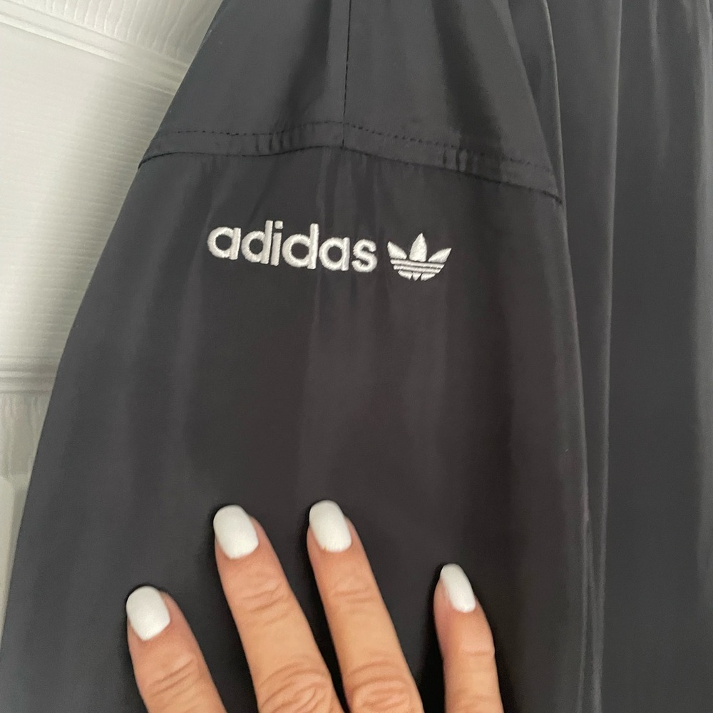 NWOT Adidas Originals Cover Up Jacket - Picture 4 of 5